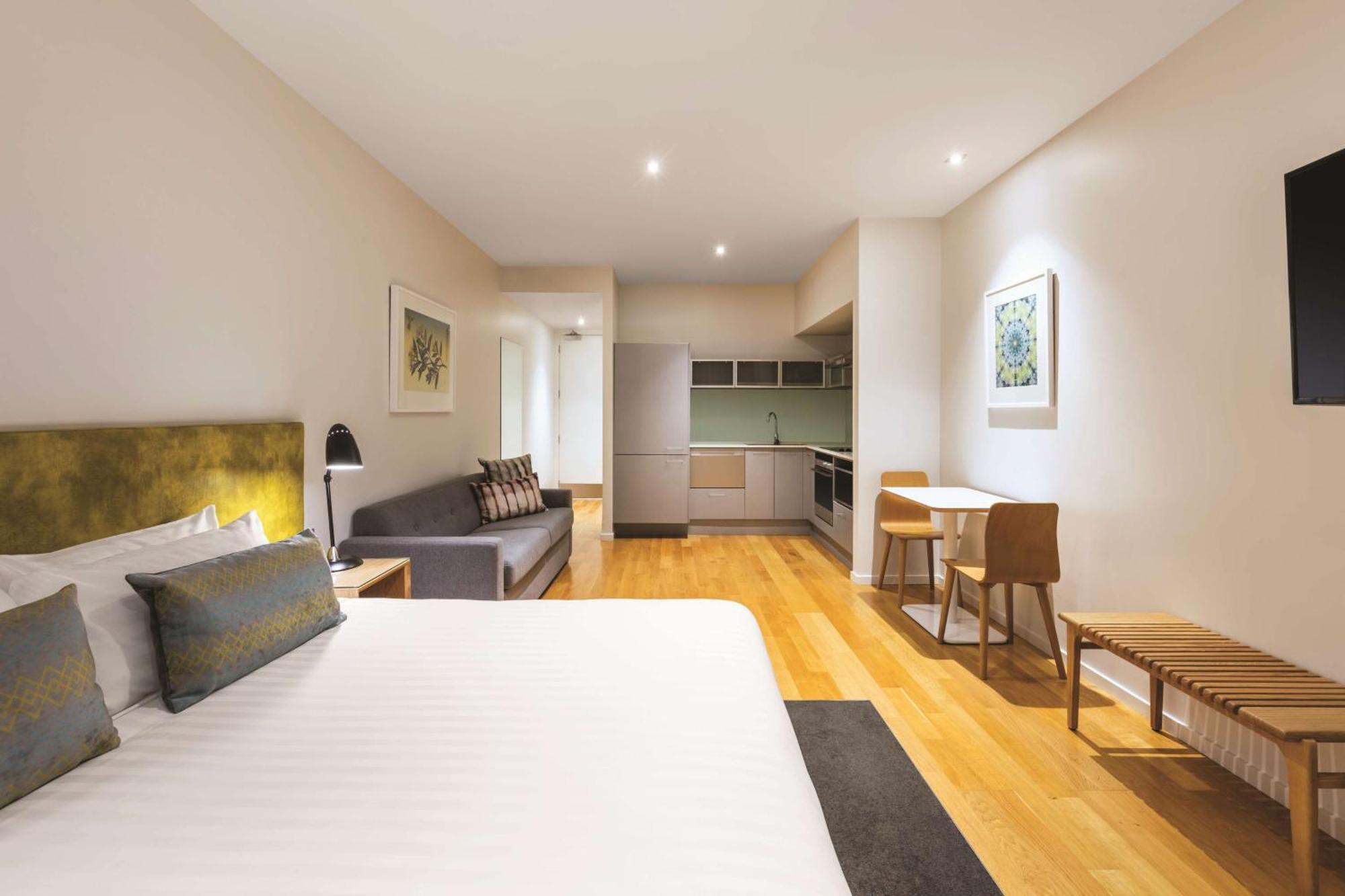 เอดินา อพาร์ตเมนต์ โฮเต็ล โอ๊คแลนด์ บริโทมาร์ต Aparthotel ภายนอก รูปภาพ